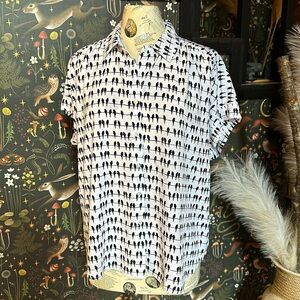 Jane + Delancey button up shirt size large